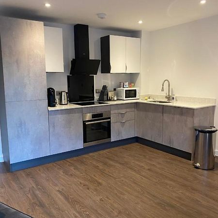 Icona - Brand New City Centre Apartment York Bagian luar foto